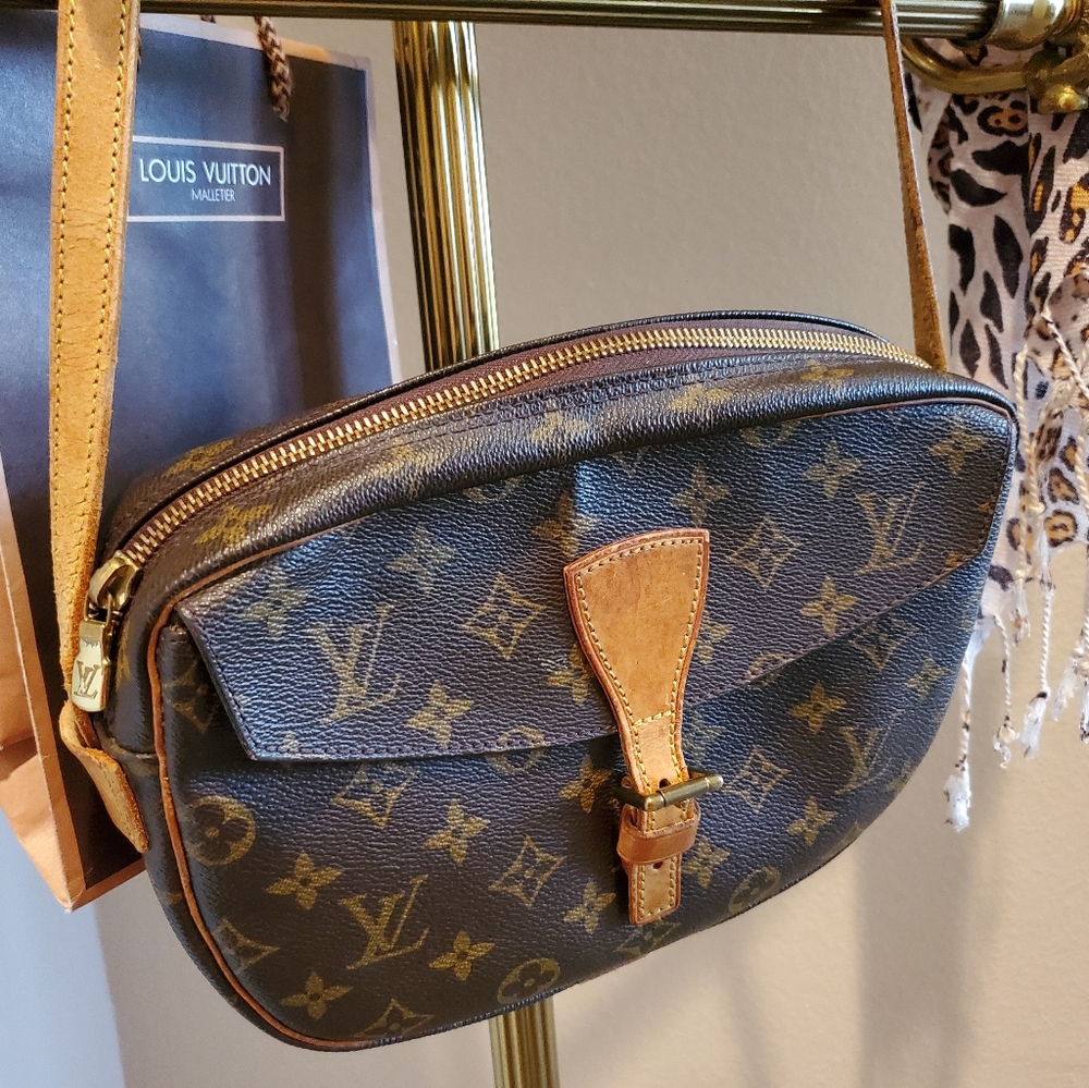COPY - Louis Vuitton Jeunne Fille Monogram